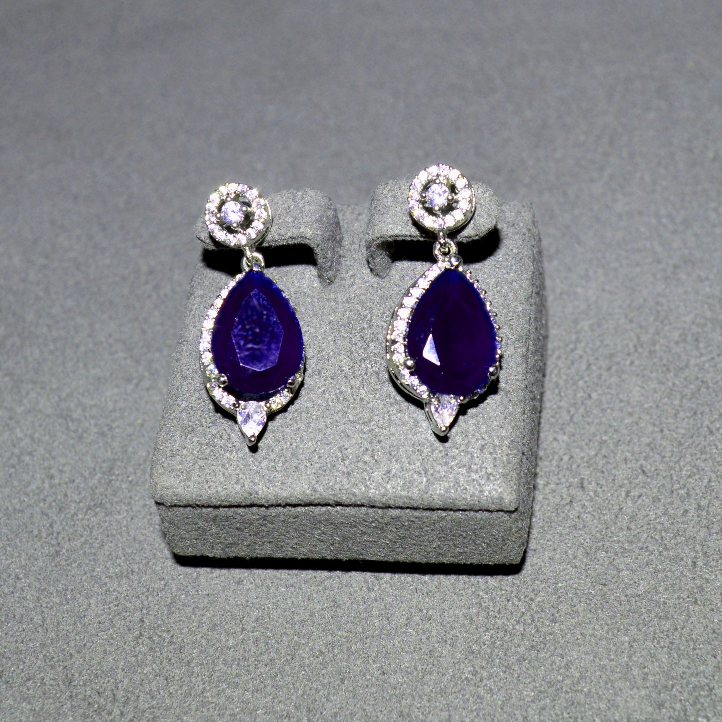Short Earrings