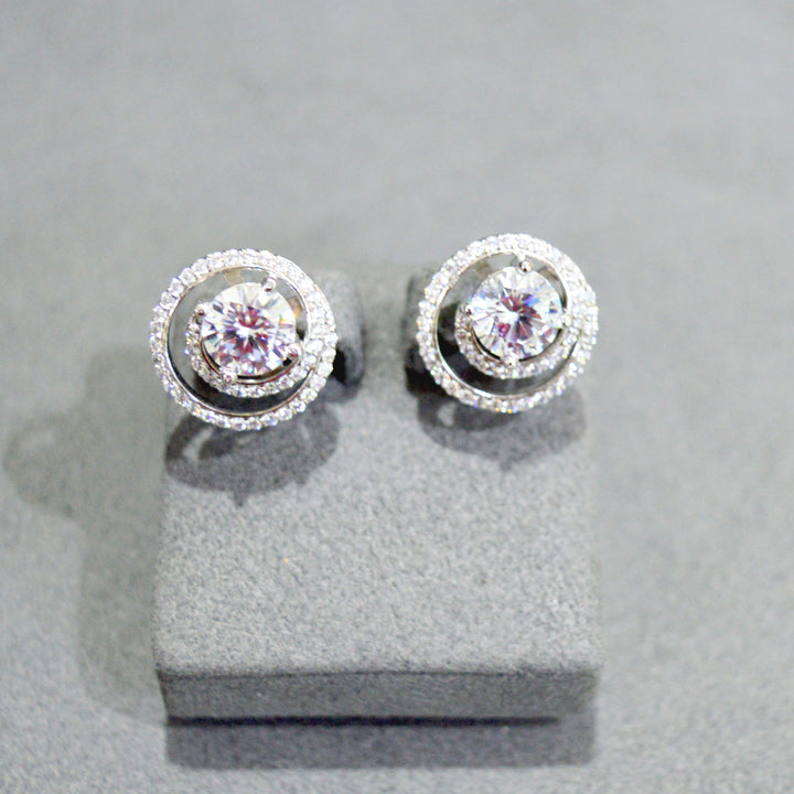 Silver Studs With Moissanite