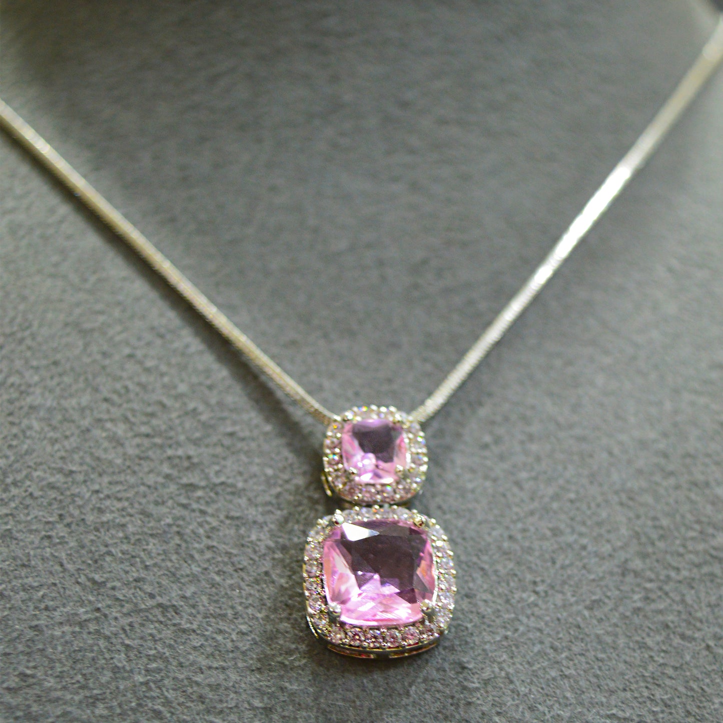 Minimal Pendant