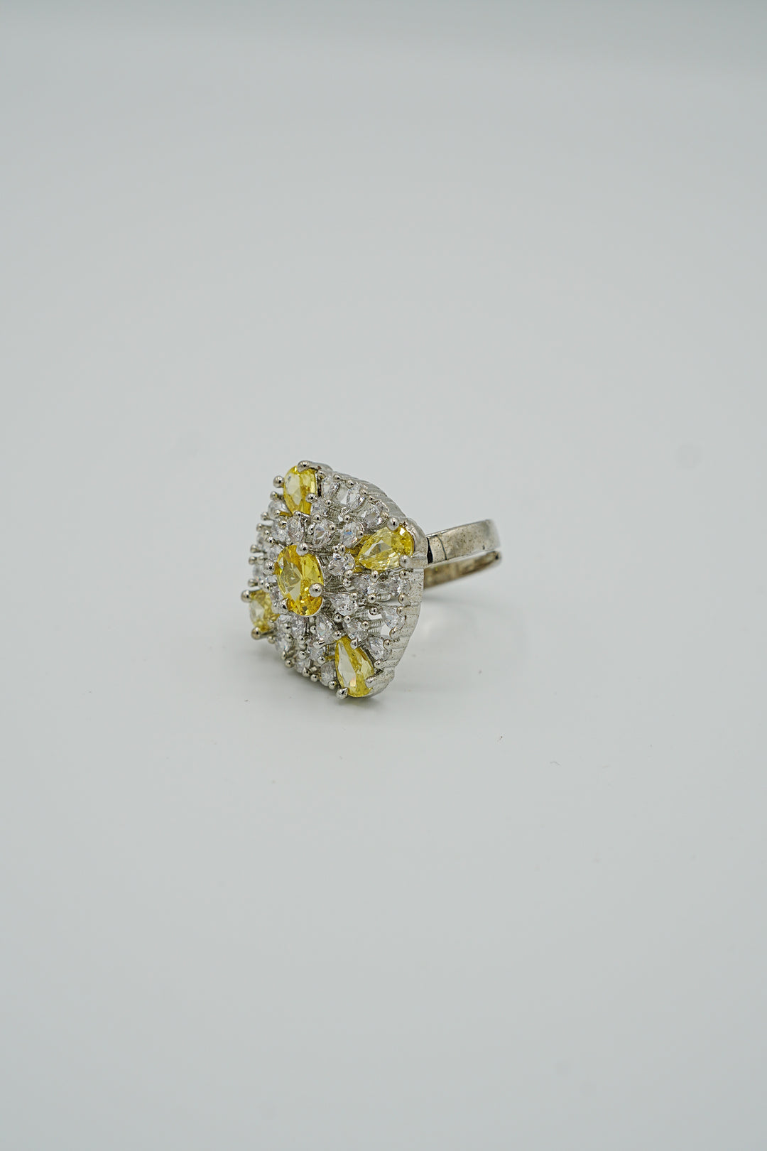 Canary Ring