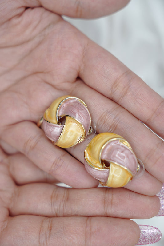 Knot Studs