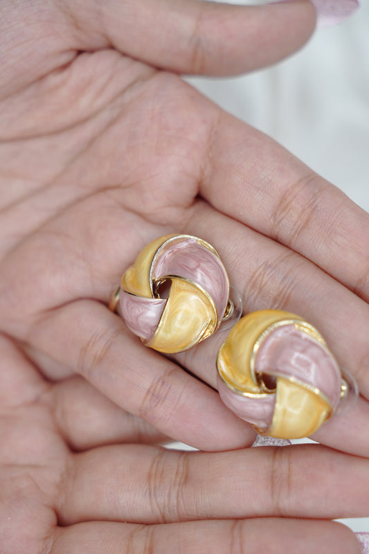 Knot Studs