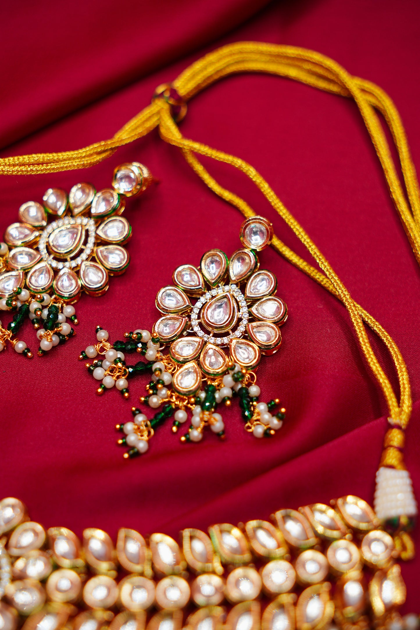 Floral Necklace Set